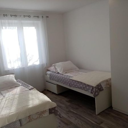 Dvosobni Apartman Luka Lägenhet Mlini Exteriör bild